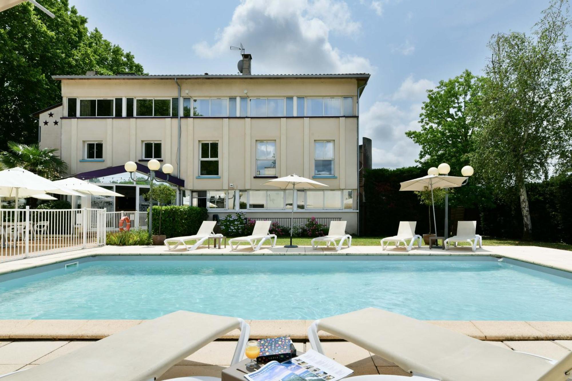 Logis Hotel & Restaurant Ludik Bergerac Exteriör bild